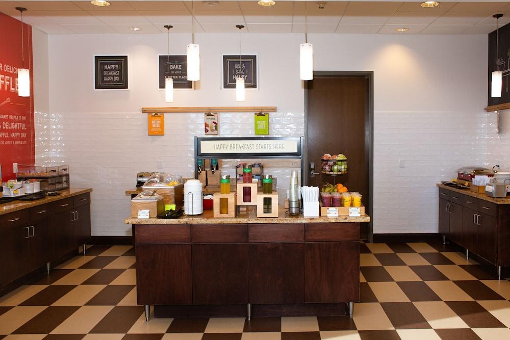 Hampton Inn Marquette-Waterfront Екстериор снимка