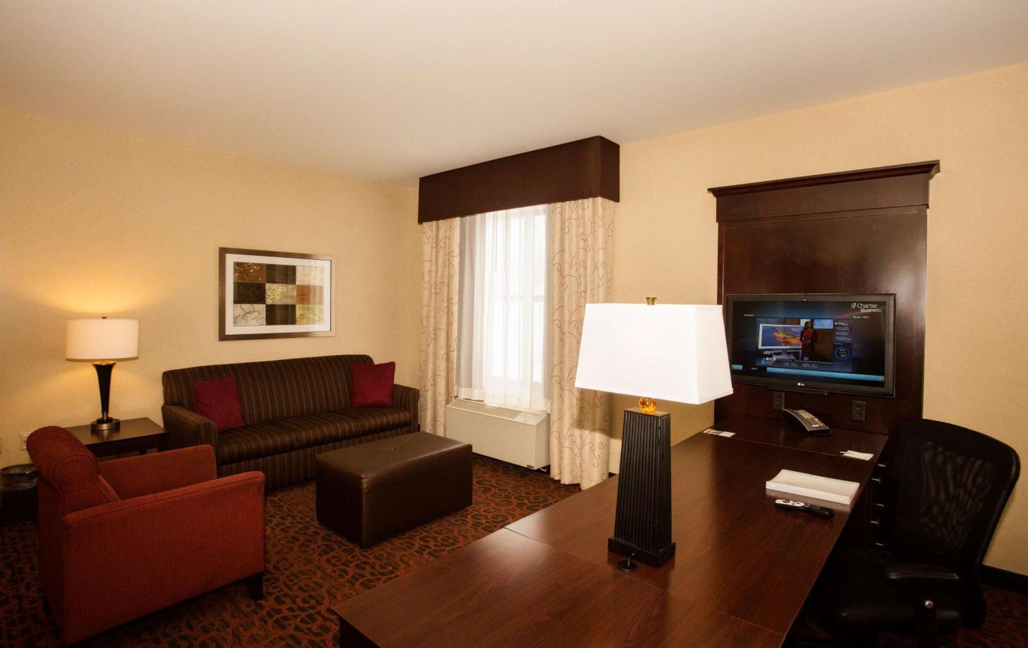 Hampton Inn Marquette-Waterfront Екстериор снимка