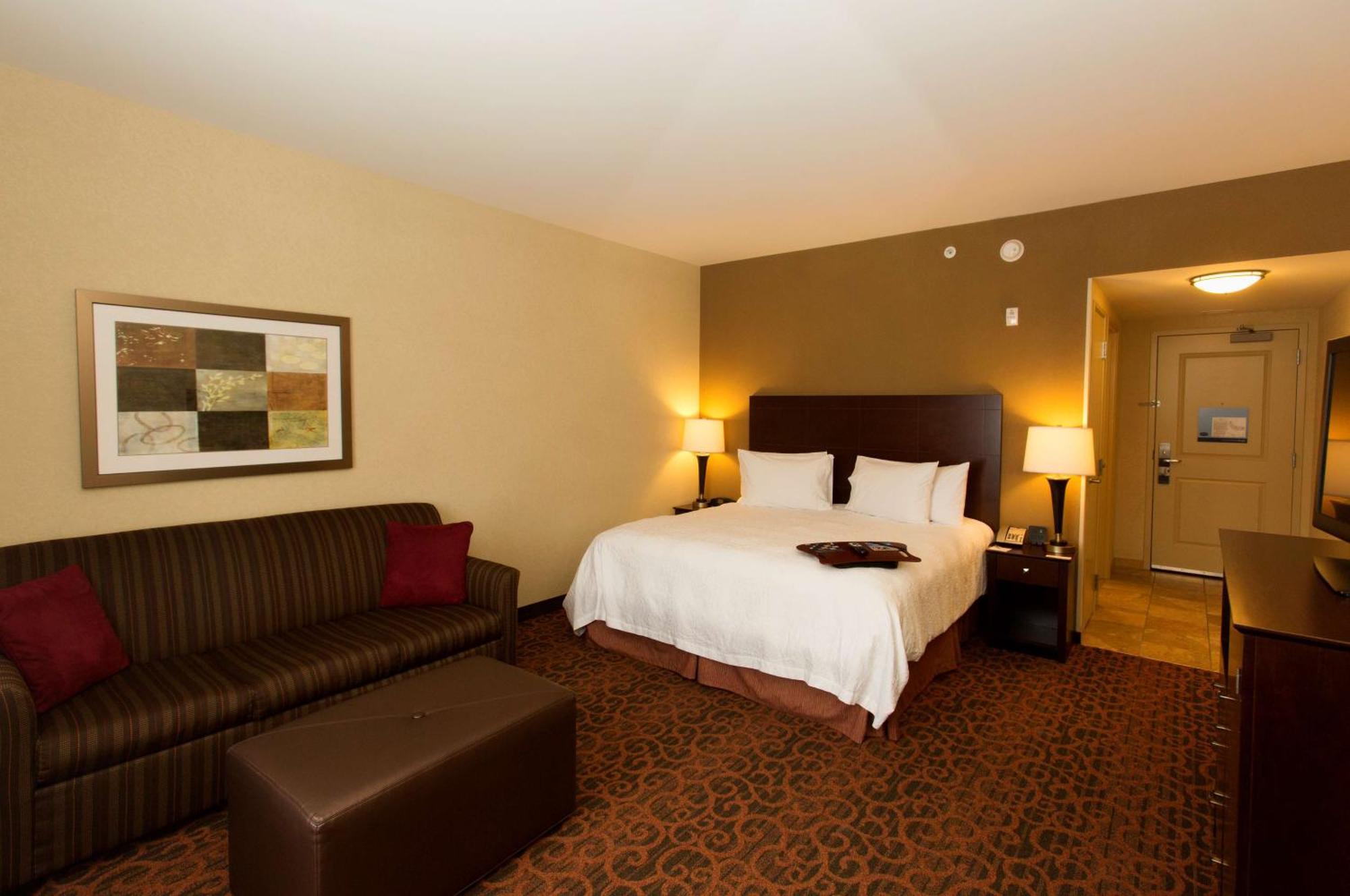 Hampton Inn Marquette-Waterfront Екстериор снимка